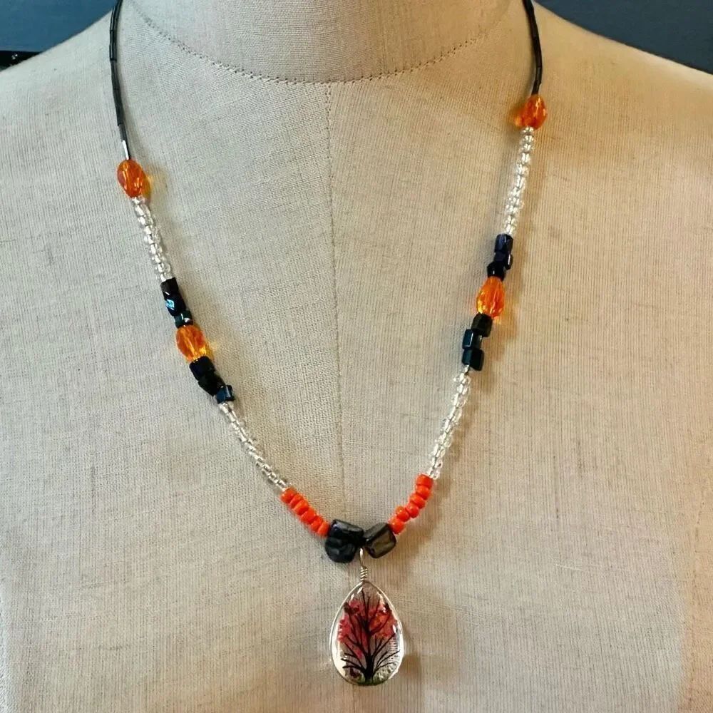 Beaded Pressed Flower Tree Of Life pendant necklace